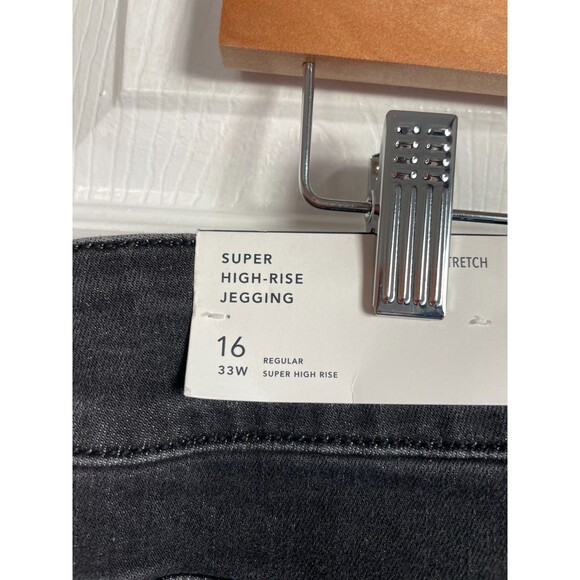 American Eagle Jeans 16 Gray Super High Rise Jegging Next Level Stretch NEW Gray - Picture 5 of 8